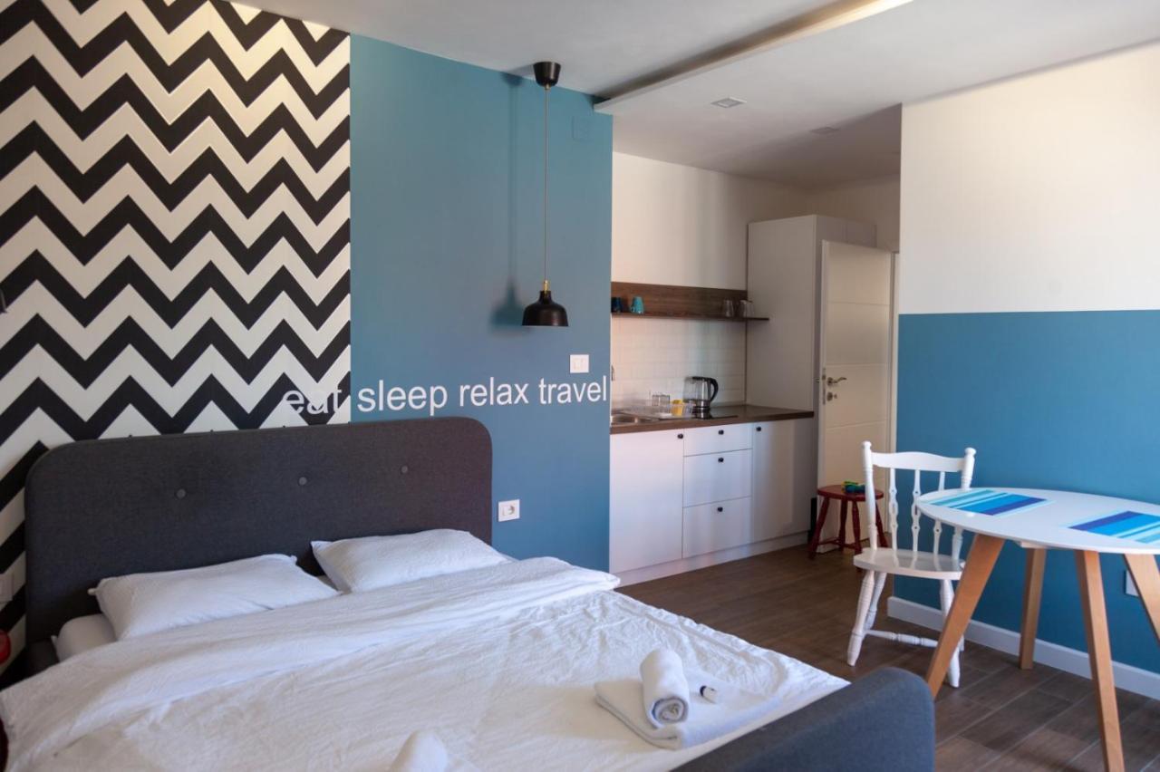 Hotel Moms House Golubac Esterno foto