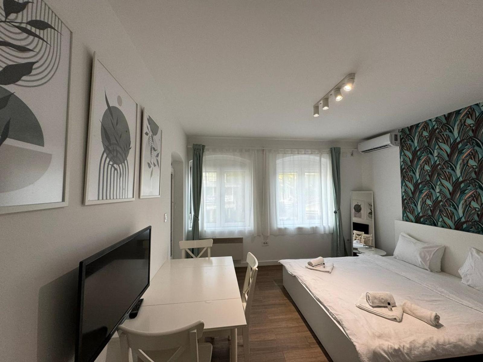 Hotel Moms House Golubac Esterno foto