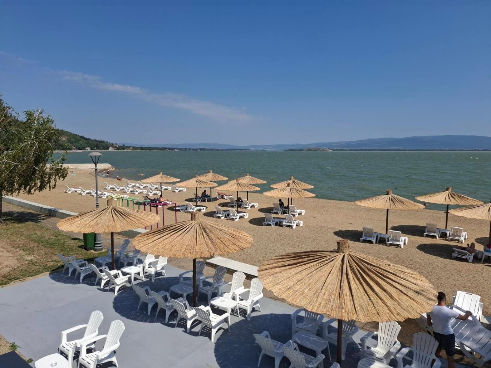 Hotel Moms House Golubac Esterno foto