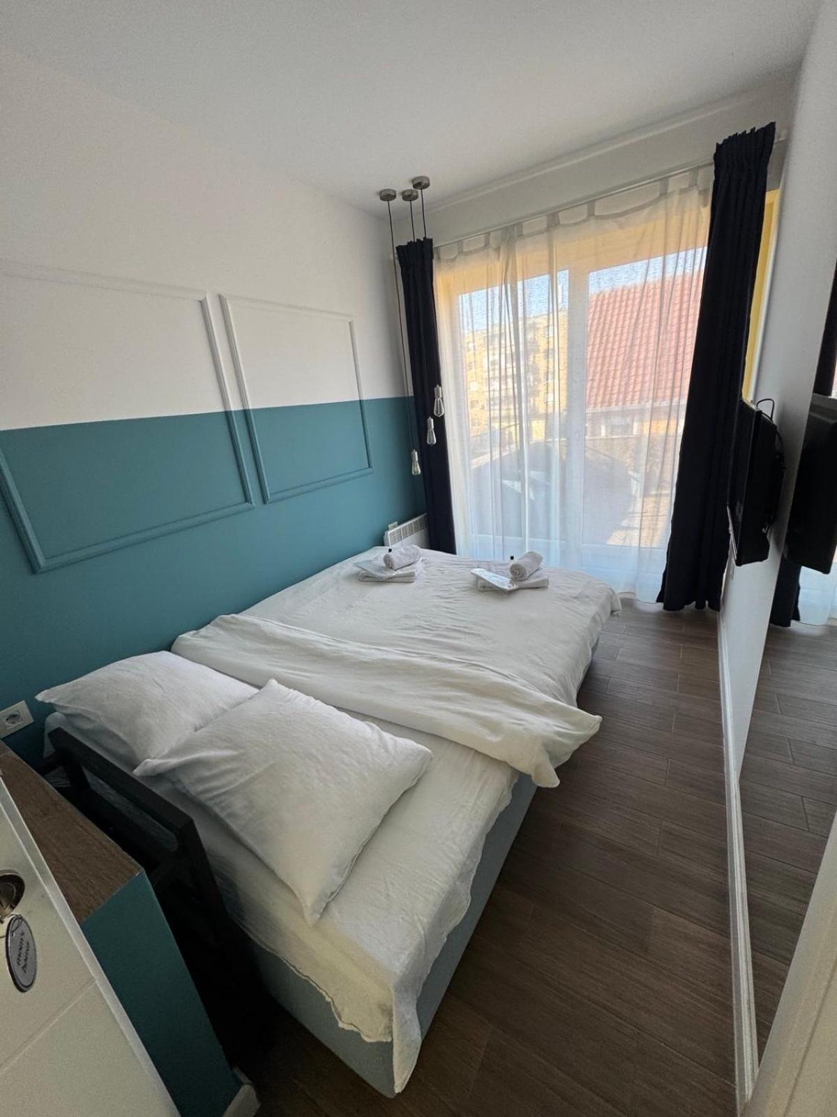 Hotel Moms House Golubac Esterno foto