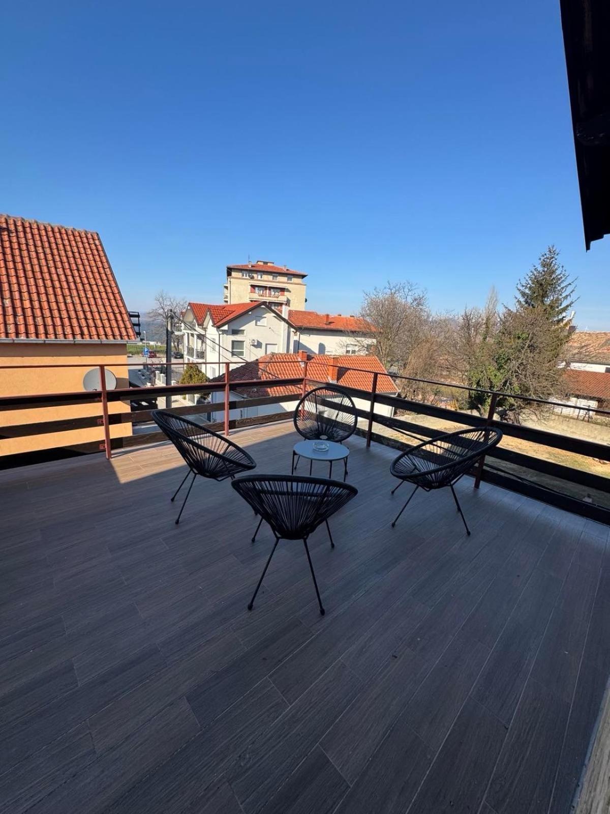 Hotel Moms House Golubac Esterno foto